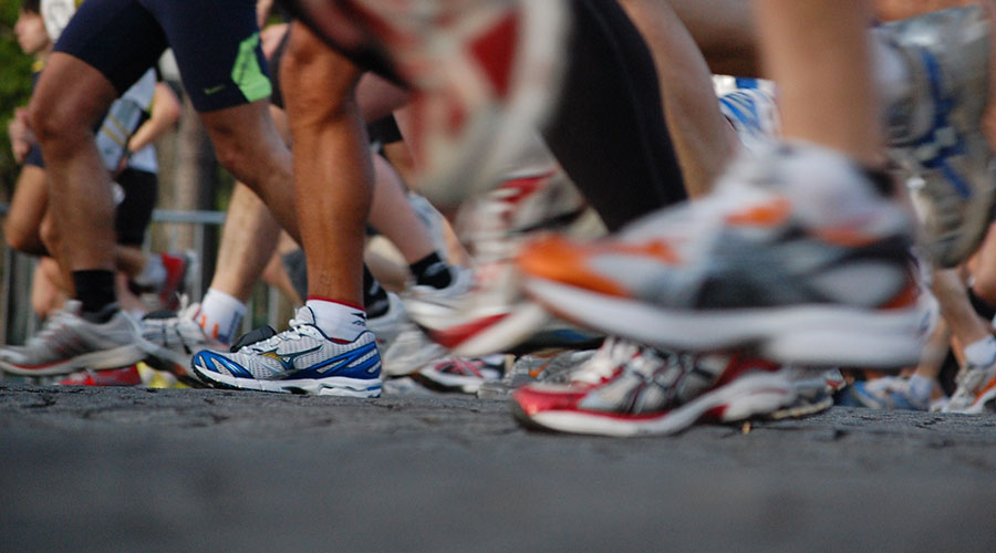 خرید کفش ورزشی از فروشگاه اینترنتی دیجیکالا استایل