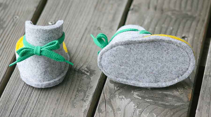 خرید اینترنتی کفش بچگانه از فروشگاه اینترنتی لباس دیجی استایل