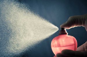 خرید عطر زنانه از فروشگاه اینترنتی عطر دیجی استایل