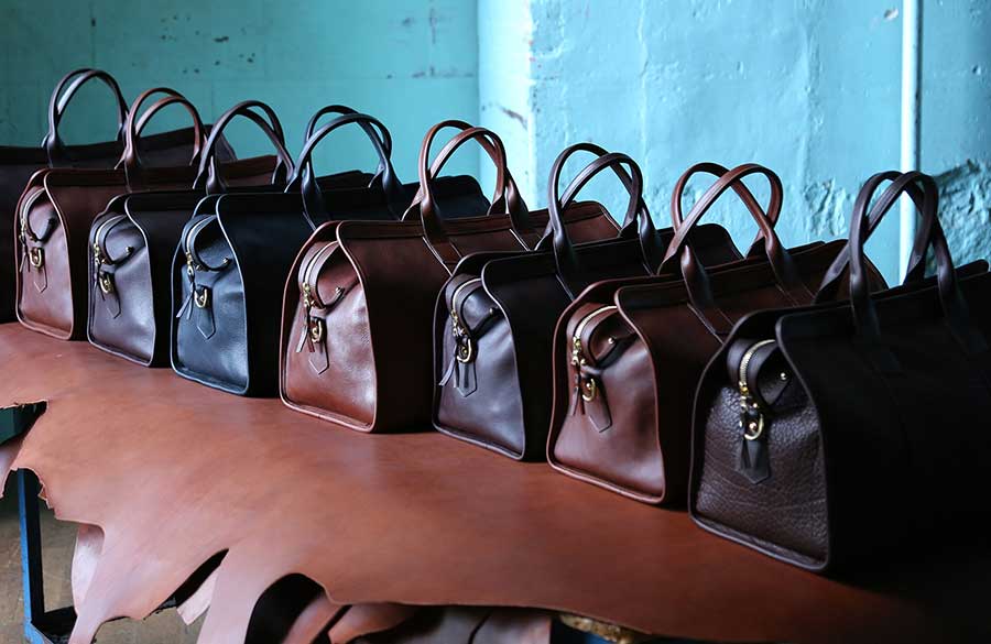 خرید کیف چرم مردانه از فروشگاه اینترنتی دیجی استایل