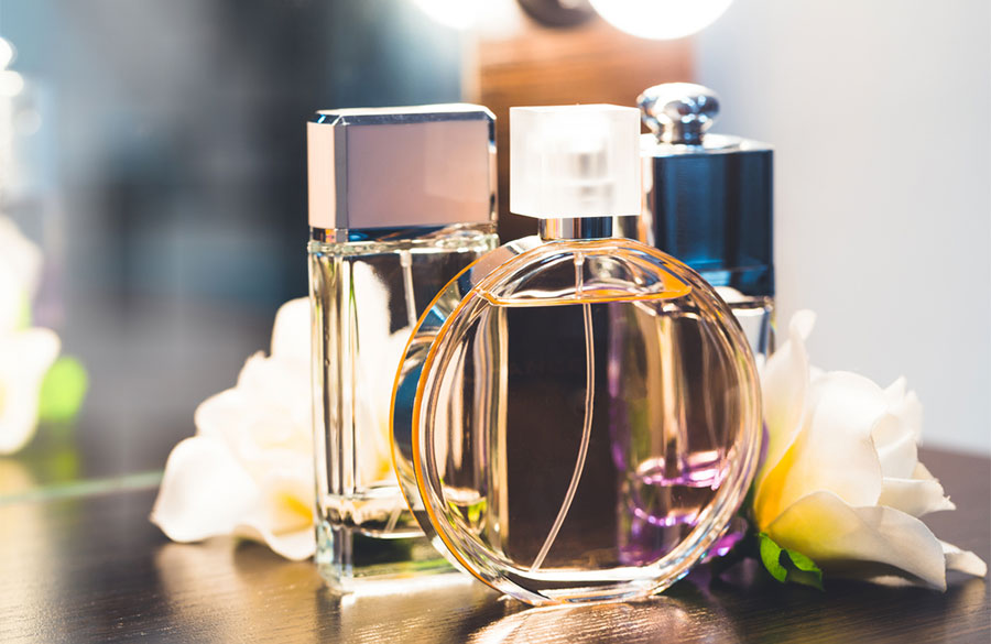 روش افزایش ماندگاری عطر