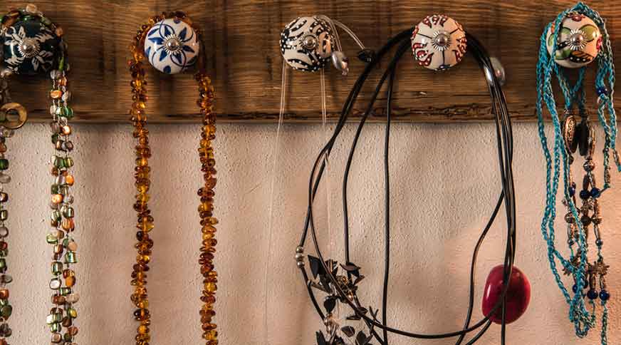 آویز گردنبند