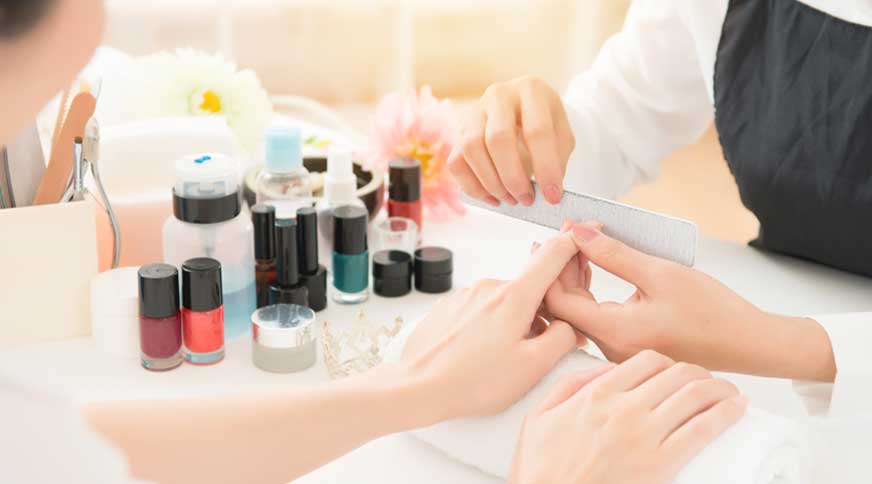 درست کردن ناخن عروس