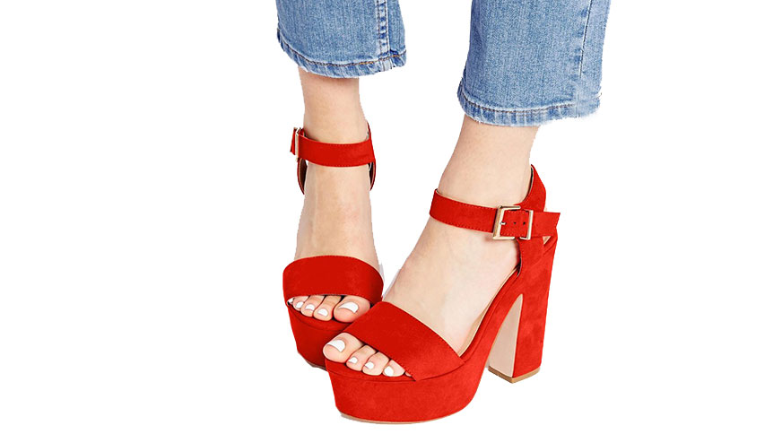 کفش پاشنه بلند قرمز