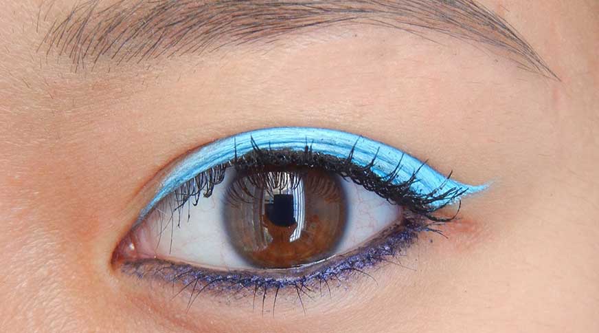 خط چشم آبی پاستلی