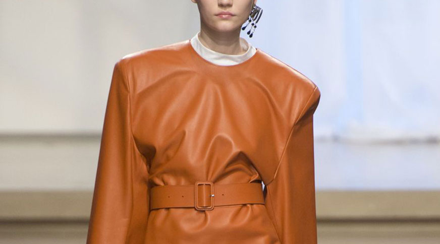 کت چرم زنانه