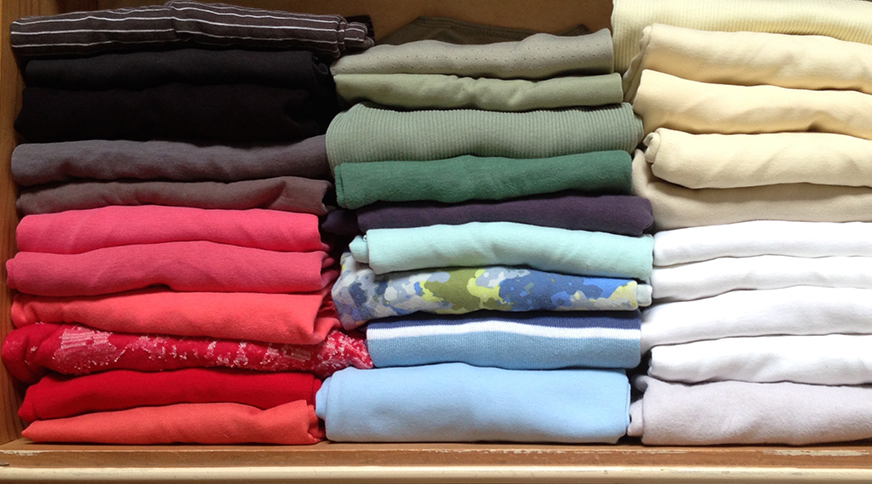 مرتب کردن کمد لباس