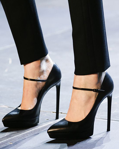 کفش پاشنه بلند لژدار