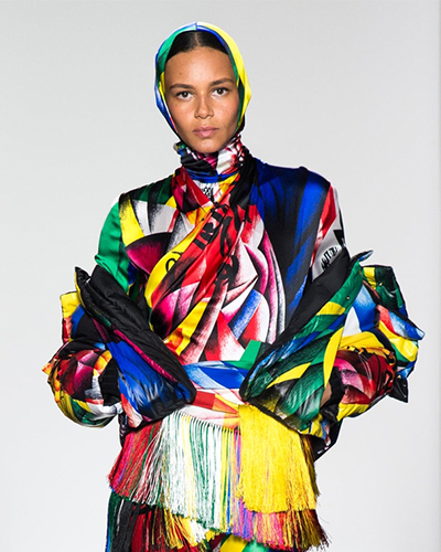 شال و روسری رنگی