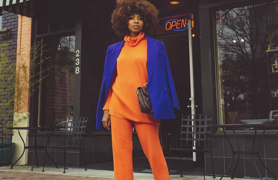 کت زنانه آبی و بلوز شلوار نارنجی