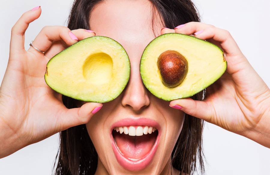 ماسک صورت لایه بردار با آووکادو