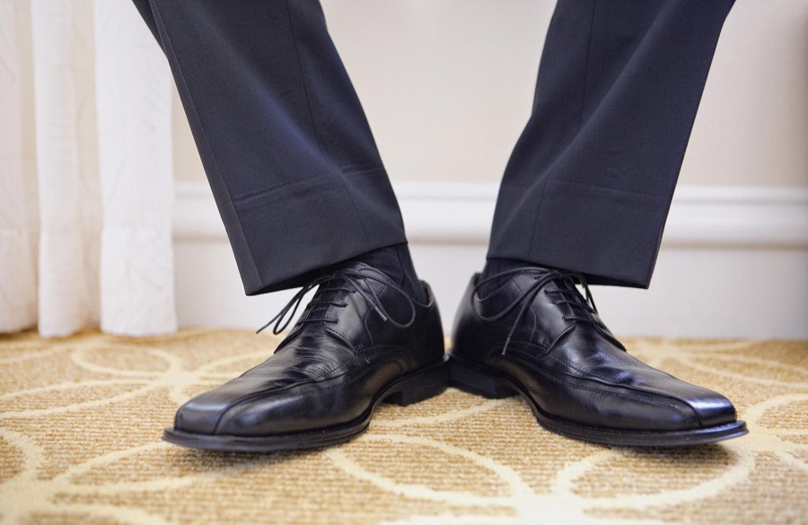 توجه به کفش برای آقایان کوتاه قد