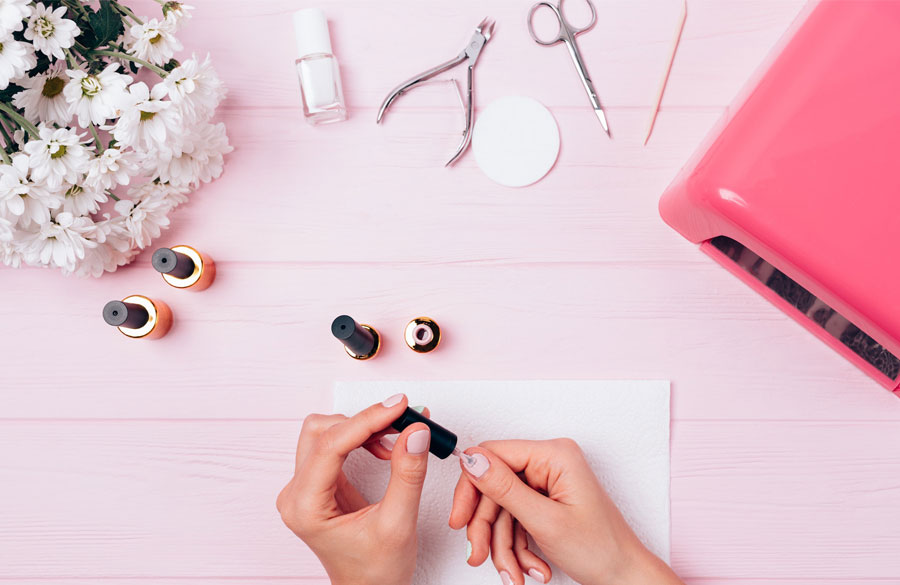 مانیکور خانگی