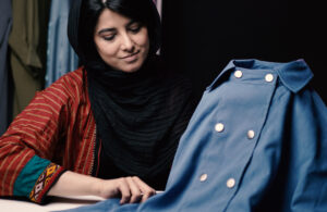 مانتوی زنانهی آیلار