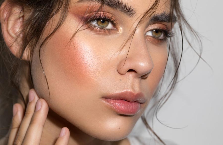 پوست درخشان