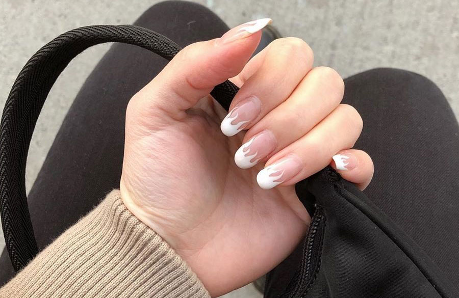 شعله های سفید