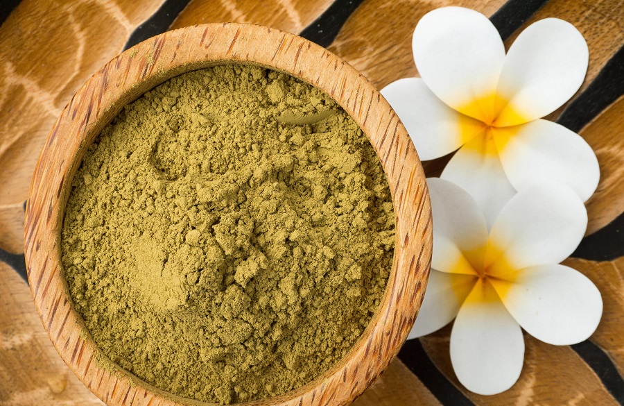 ماسک حنا برای مو