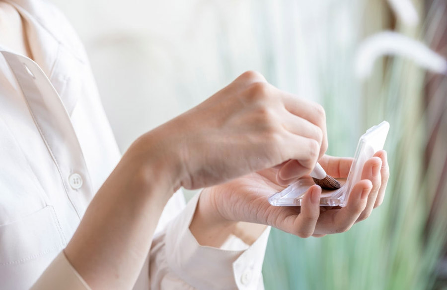 رژگونه و هایلایت به سبک ژاپنی