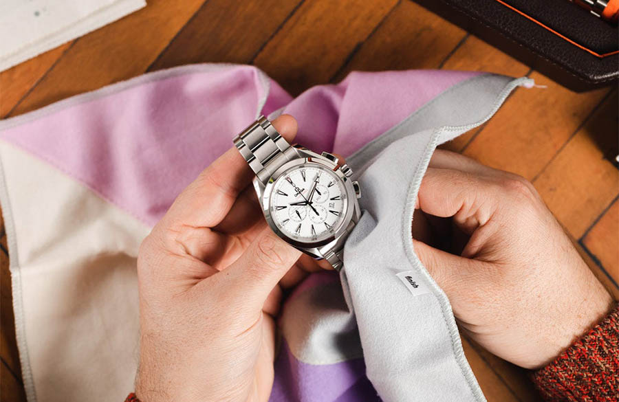 تمیز کردن دستبند ساعت