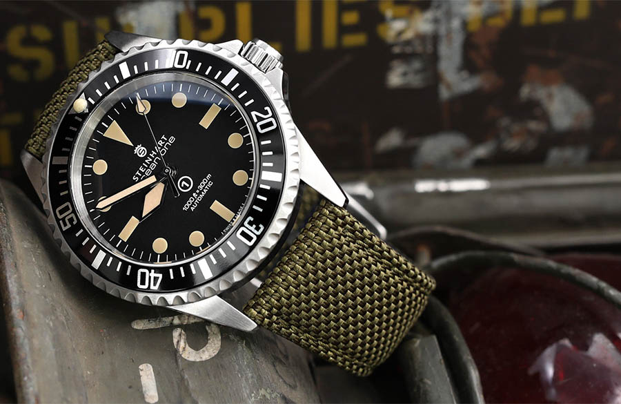 دستبند نایلونی