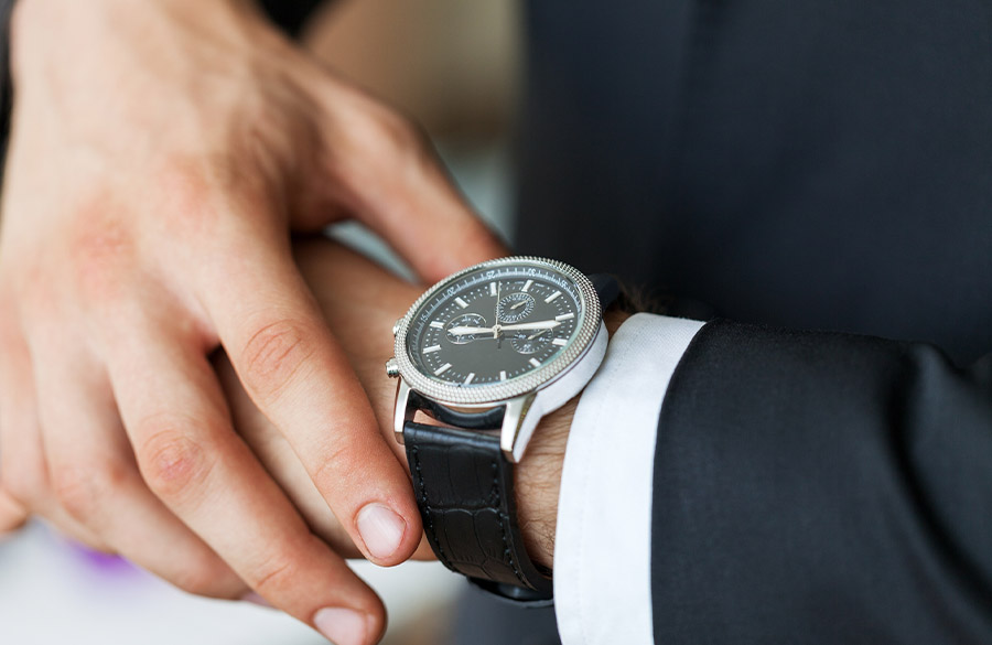 دستبند چرمی ساعت رسمی