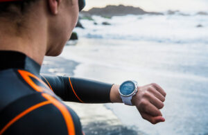 ساعت هوشمند ورزشی