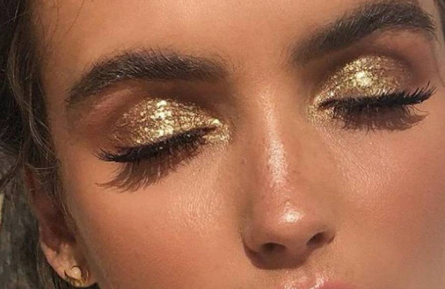 درخشش و رنگ و تزئینات شخصی