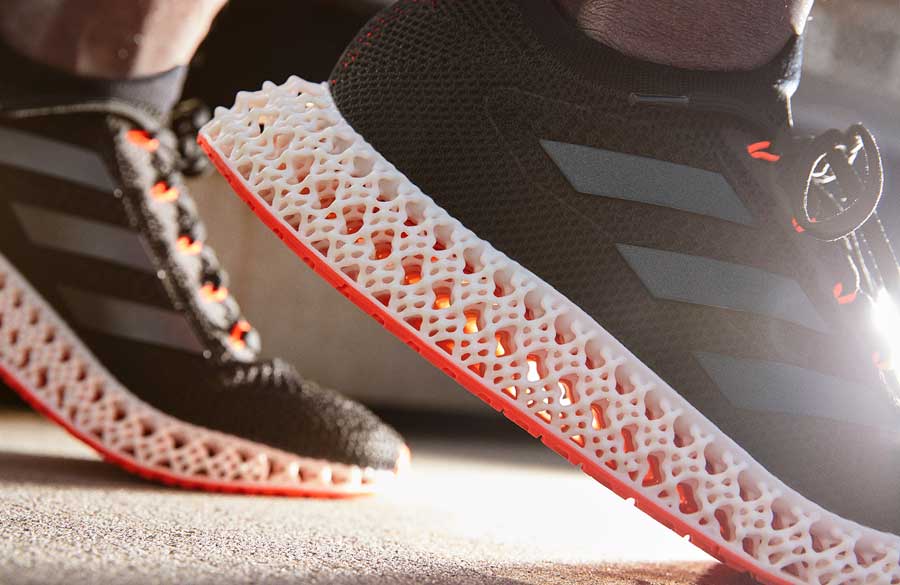 کفش ورزشی آدیداس