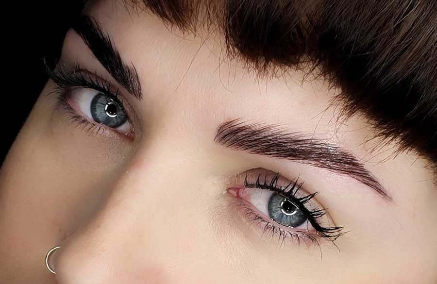 آرایش چشم فرانسوی