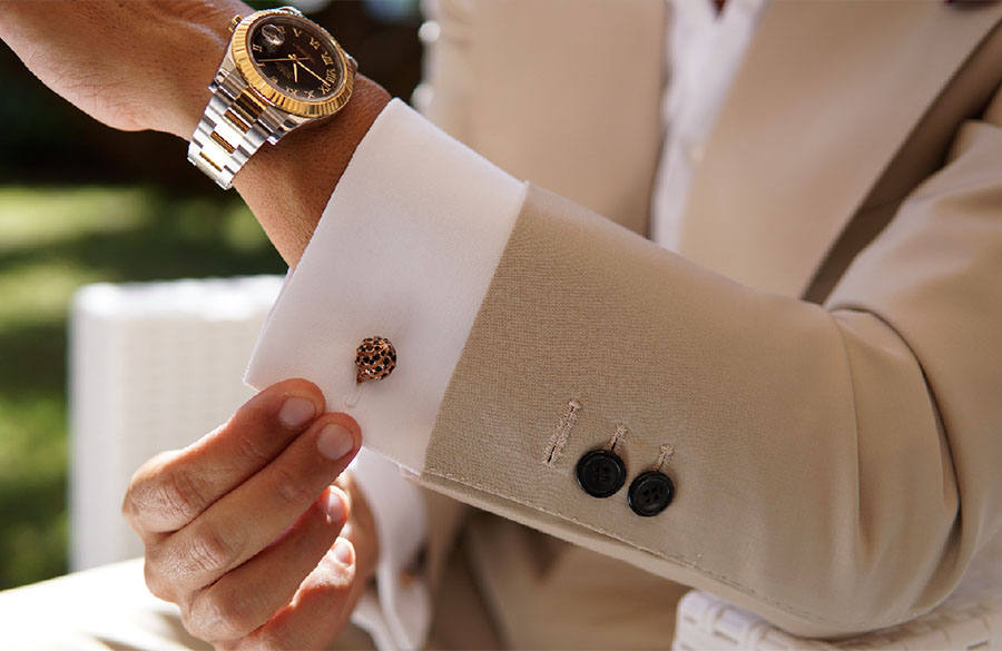 دکمه سردست توپی