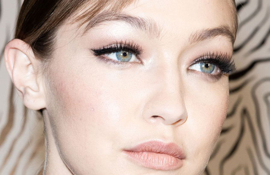 مژه مصنوعی آهنربایی با جلوهی طبیعی