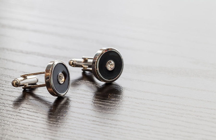 قسمت های دکمه سردست