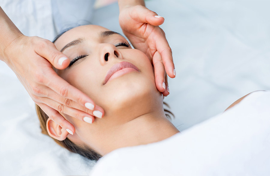 ماساژ پوست صورت
