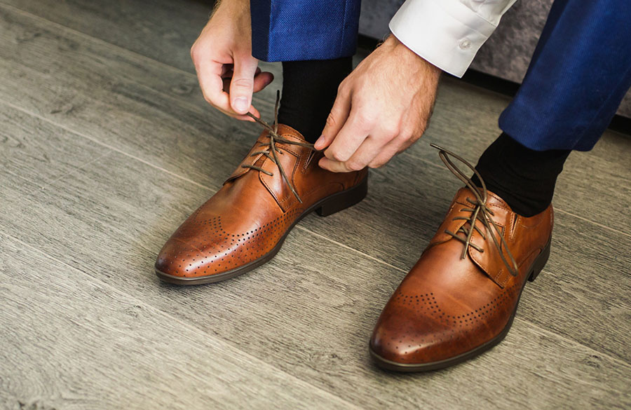 کفشهای مردانه بروگ