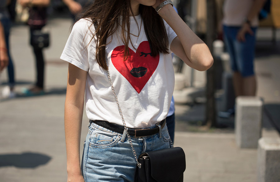 تیشرت گرافیکی