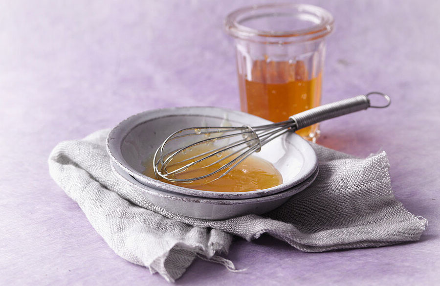 ماسک عسل و روغن بادام