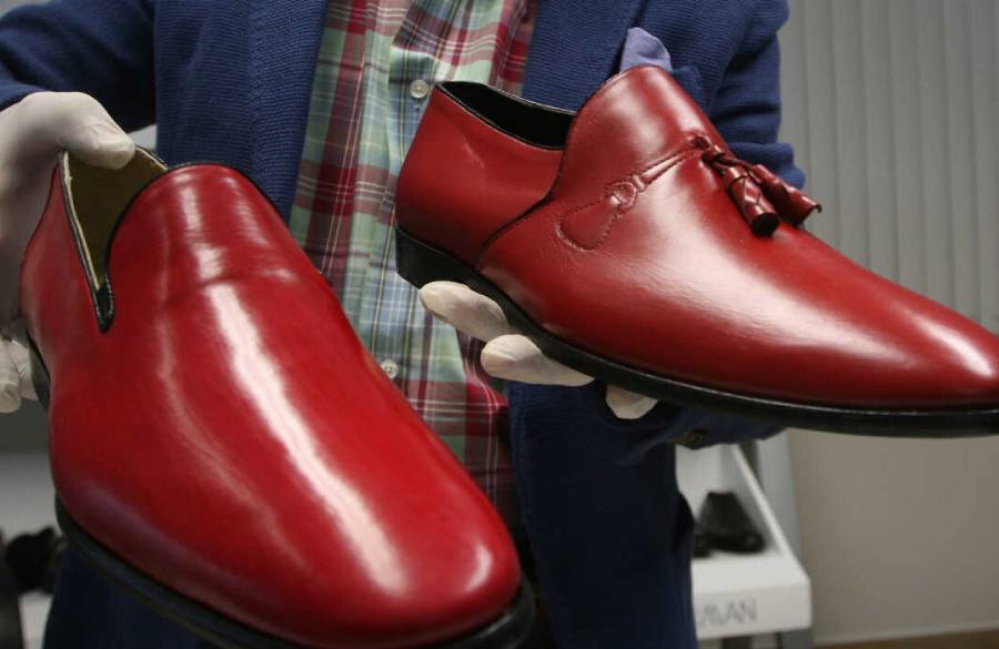 نحوهی استایل کفش زرشکی را یاد بگیرید