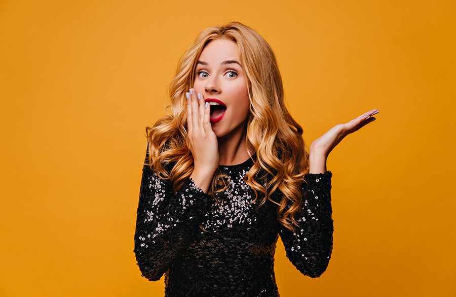 جذابیت با پیراهن مشکی