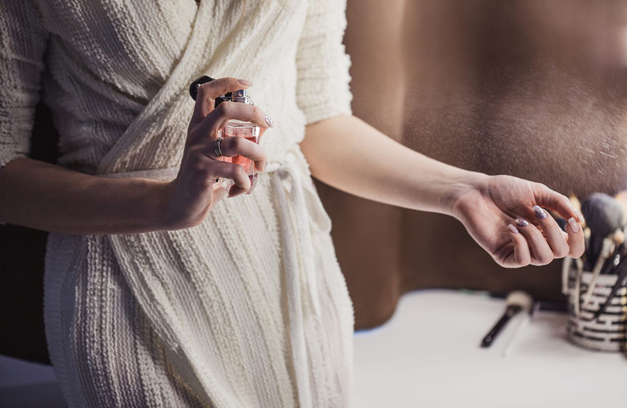 ادکلن زنانه