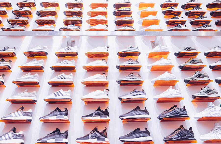 خرید کفش ورزشی