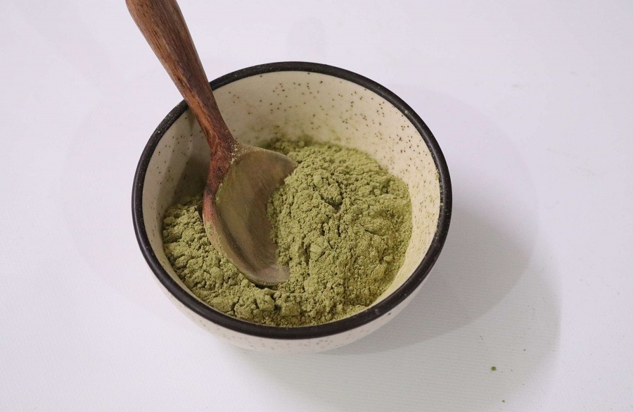 مولتانی میتی برای مبارزه با جوش