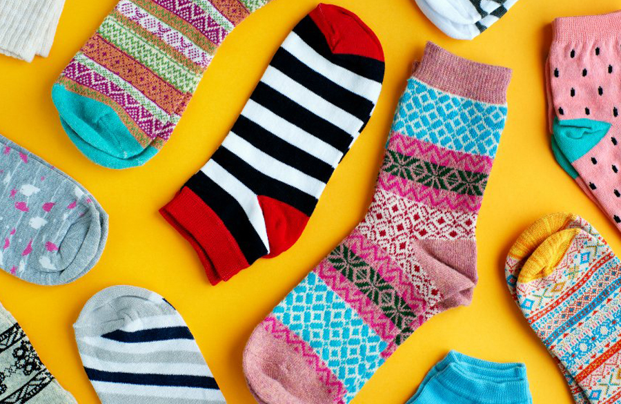 روز بدون جوراب