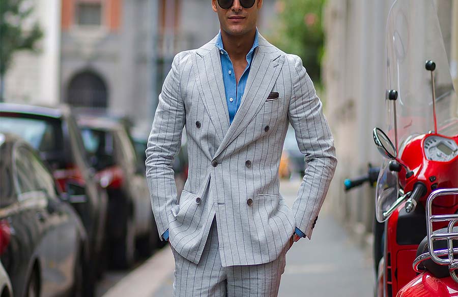 موقعیت مناسب پوشیدن کت و شلوار چهار دکمه