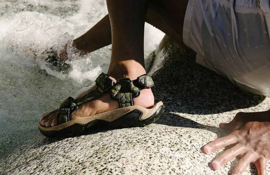 صندلهای پشت باز