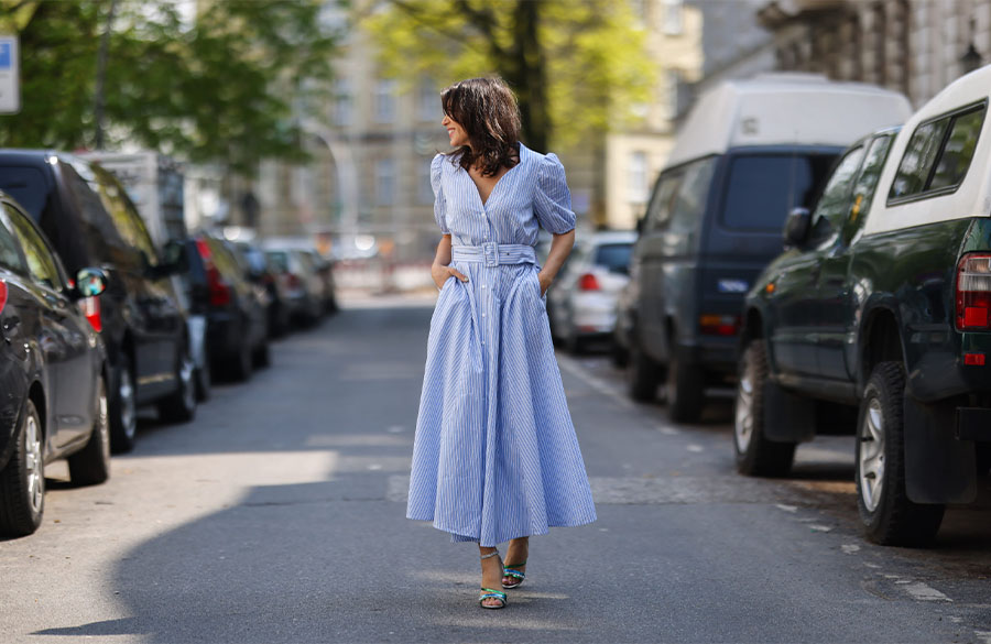 پیراهن آبی آسمانی