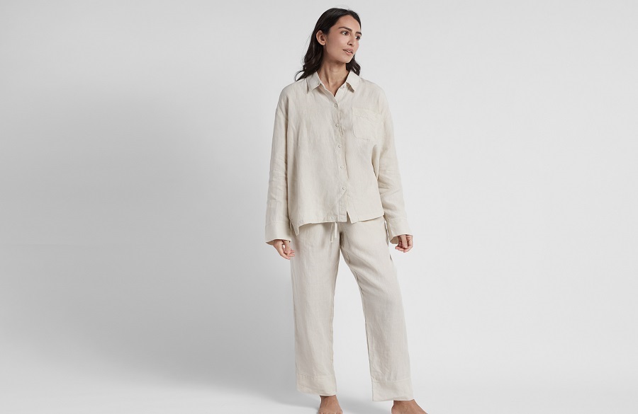 شلوار کتان در محل کار