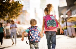 کوله پشتی مدرسه