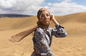 کاربردهای دیگر روسری و شال